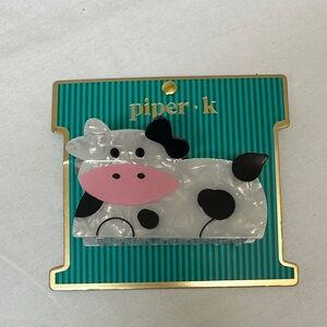 NWT Piper K Cow Clip
